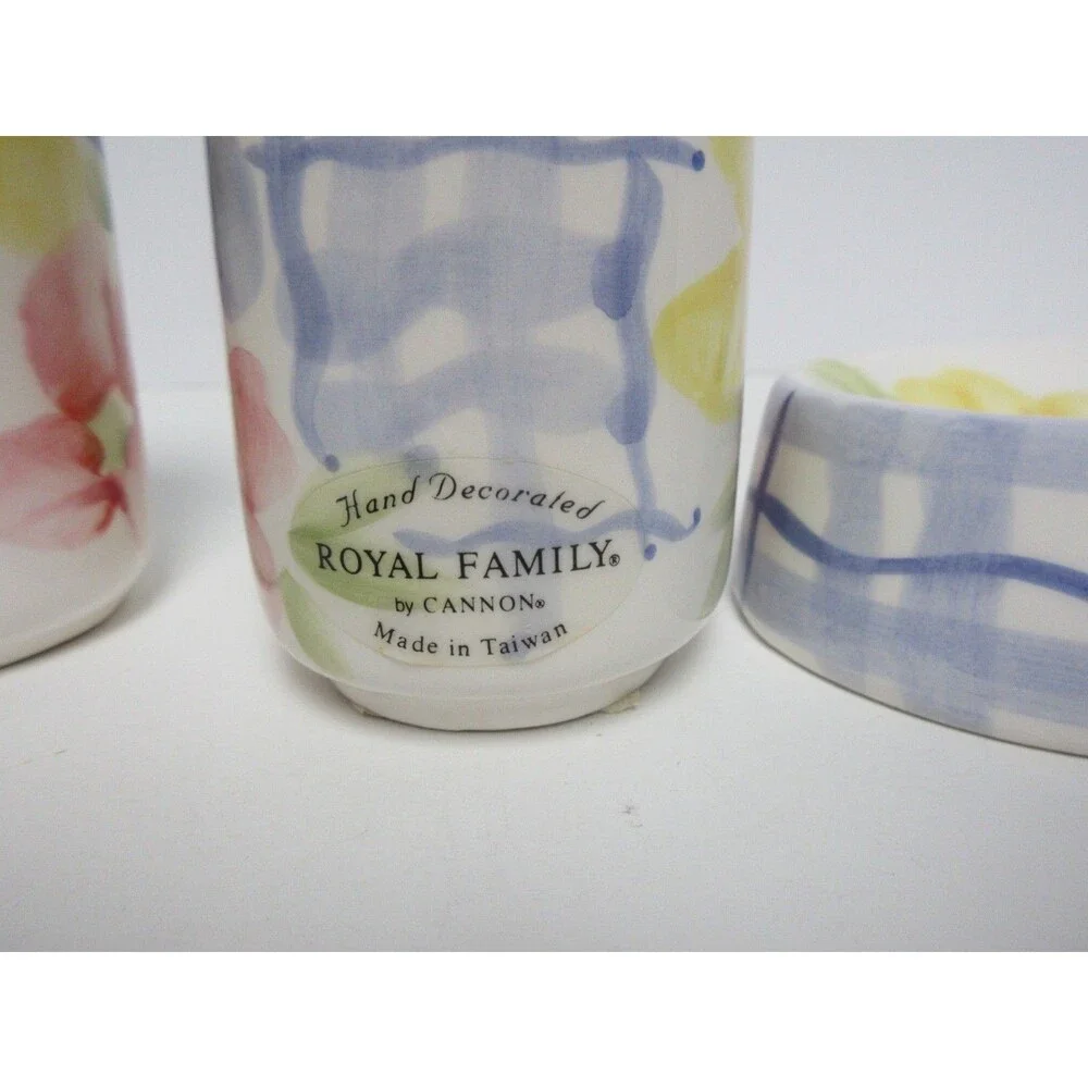 4 pc  Hand Decorated Soap Dispenser Toothbrush holder cup & Soap Dish  Taiwan